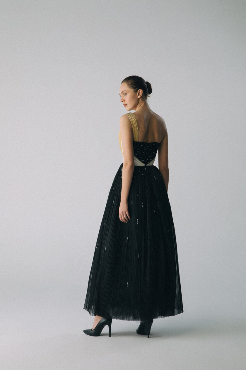 MOIR – Tek Omuzlu Drape Detaylı Kristal Taş İşlemeli Midi Elbise